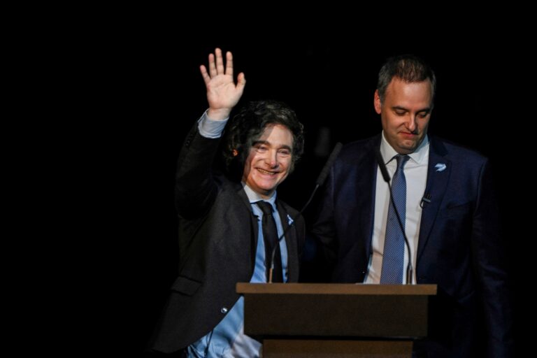 Manuel Adorni en conferencia de prensa en Casa Rosada