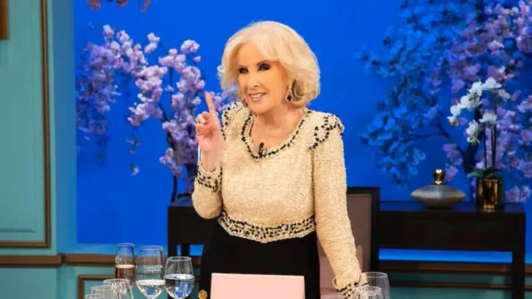 Mirtha Legrand en su programa La noche de Mirtha
