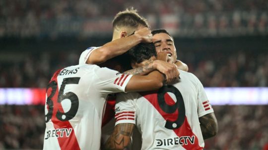 Jugadores de River Plate celebrando la victoria ante Rosario Central