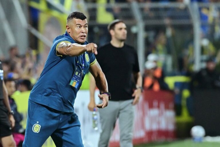 Formación titular de Rosario Central para enfrentar a River Plate