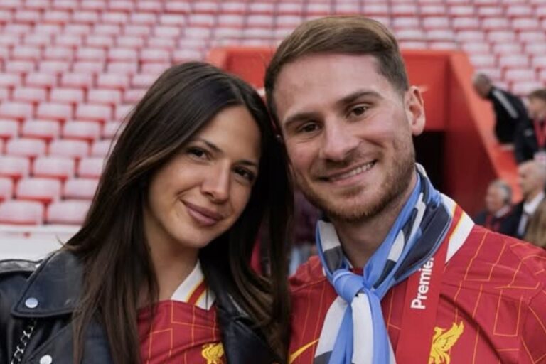 Ailén Cova junto a Alexis Mac Allister