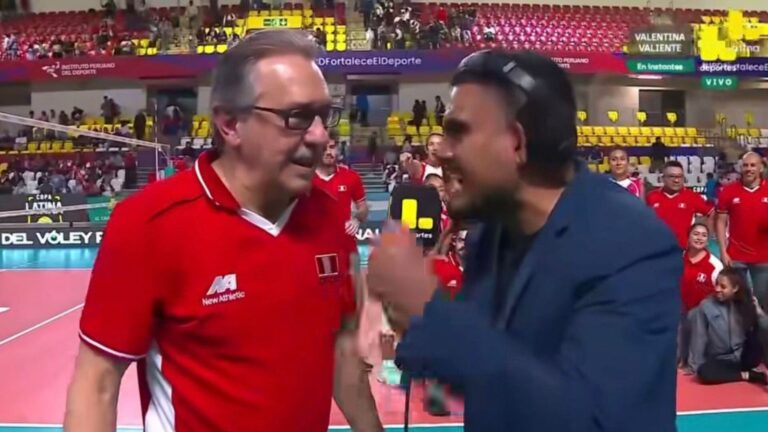 Antonio Rizola, entrenador de la selección peruana de vóley femenino, durante la Copa Latina 2026