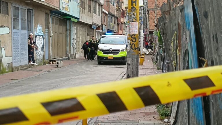 Maleta con cuerpo incinerado encontrada en zona boscosa de Bogotá