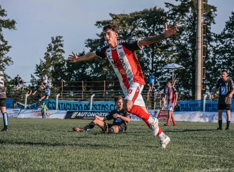 Lautaro Fagioli, futbolista de Colón de San Justo