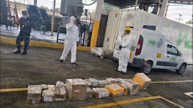 Agentes de la FGR supervisan la destrucción de fentanilo en el Estado de México