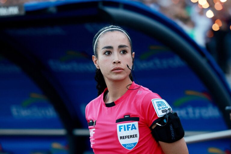 Katia Itzel García durante el partido Países Bajos vs Japón en el Mundial 2026