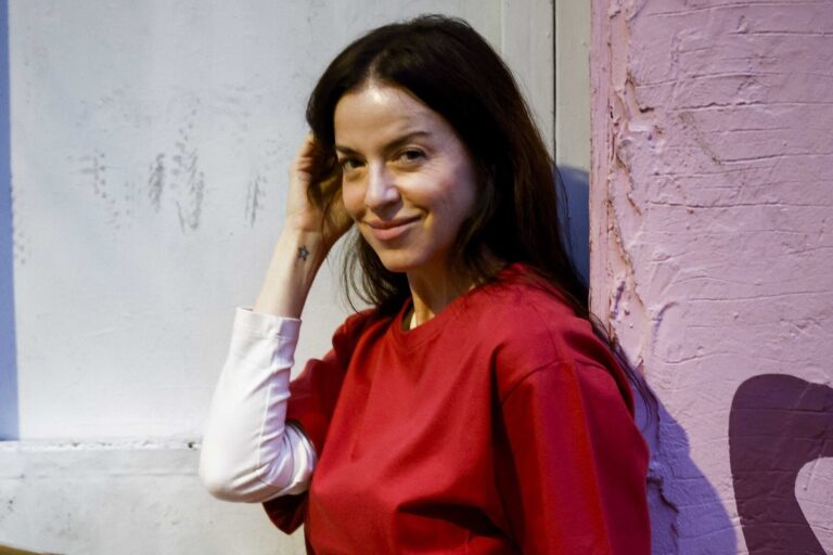 Mercedes Funes en entrevista sobre su obra de teatro