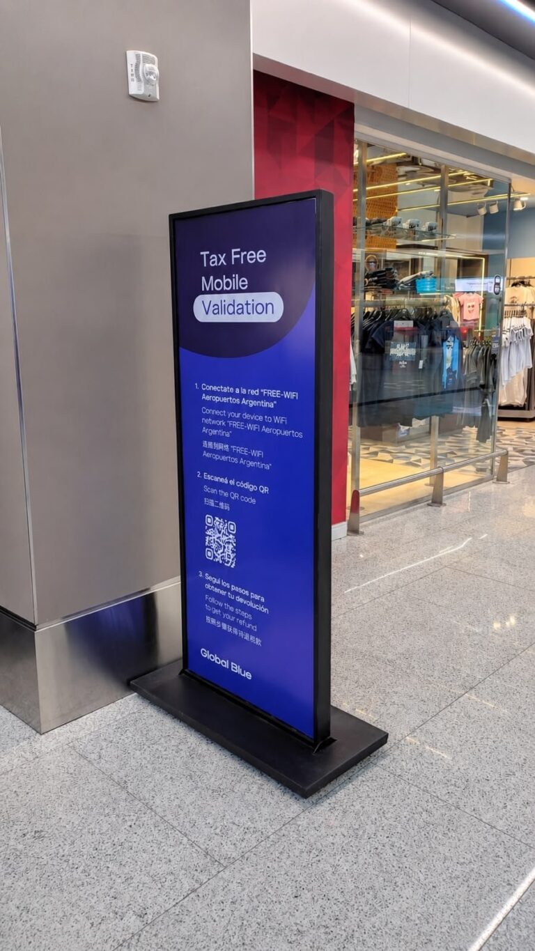Aeropuerto Internacional de Ezeiza con tótems de autogestión para Tax Free