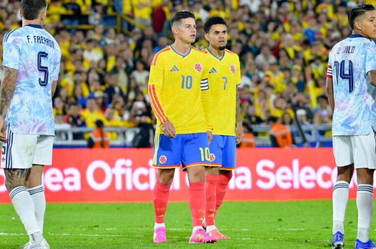 James Rodríguez y Luis Díaz en la concentración de la selección Colombia