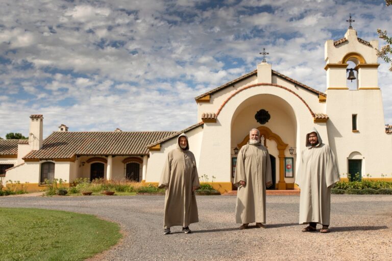 Monasterio de semiclausura Abadía Santa María de Los Toldos