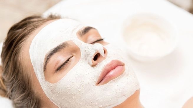 Productos cosméticos prohibidos por ANMAT por falta de registro sanitario
