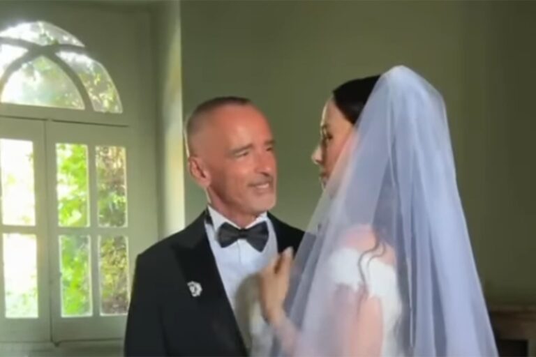 Aurora Ramazzotti y Goffredo Cerza el día de su boda en el Castillo Xirumi Serravalle