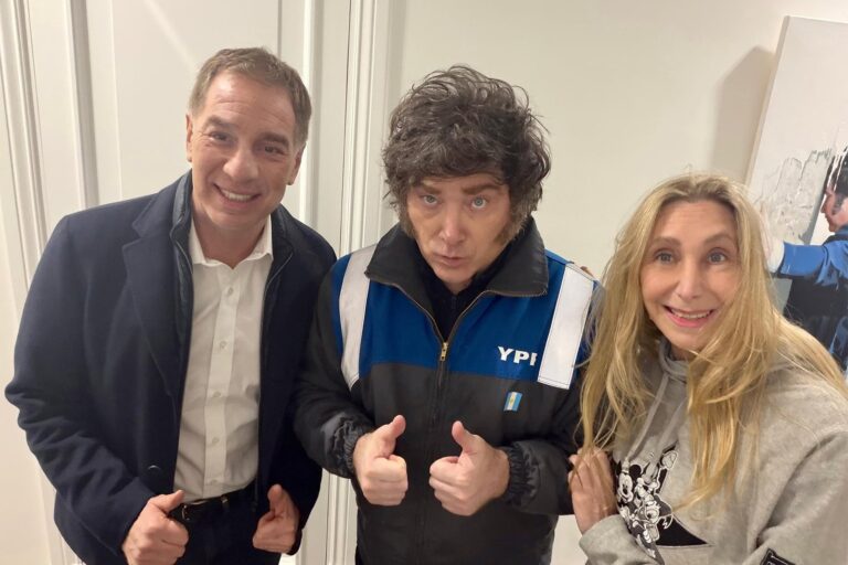 Diego Santilli en una reunión de Gabinete