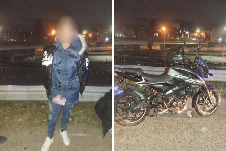 Persecución policial en la avenida General Paz con motociclistas detenidos