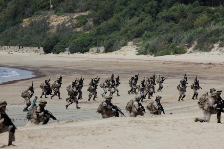 Base militar de Rota en Cádiz, España, con presencia de tropas estadounidenses