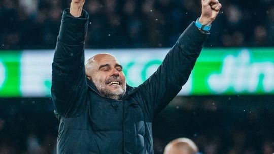 Pep Guardiola durante una conferencia de prensa
