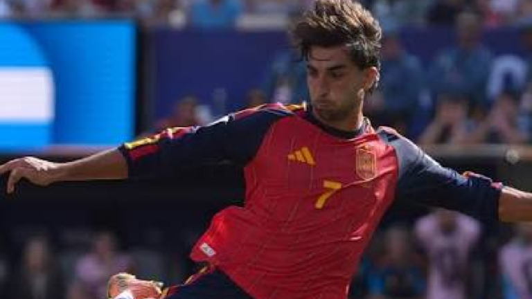 Ferrán Torres celebrando el gol ante Argentina en la final del Mundial 2026