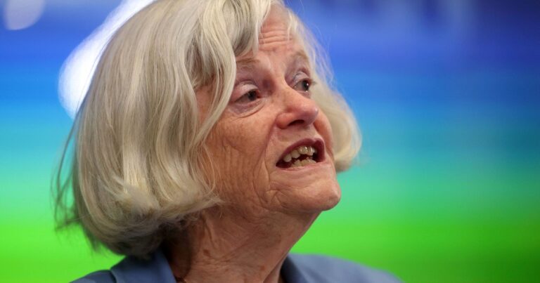 Fotografía de archivo de Ann Widdecombe