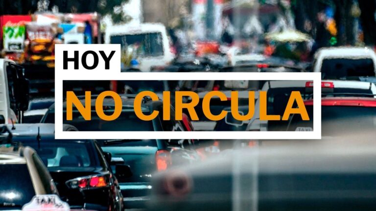 Señal de tránsito de Hoy No Circula en la Ciudad de México