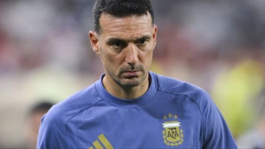 Lionel Scaloni durante un partido de la Selección Argentina