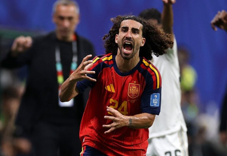 Marc Cucurella celebrando durante un partido del Mundial 2026