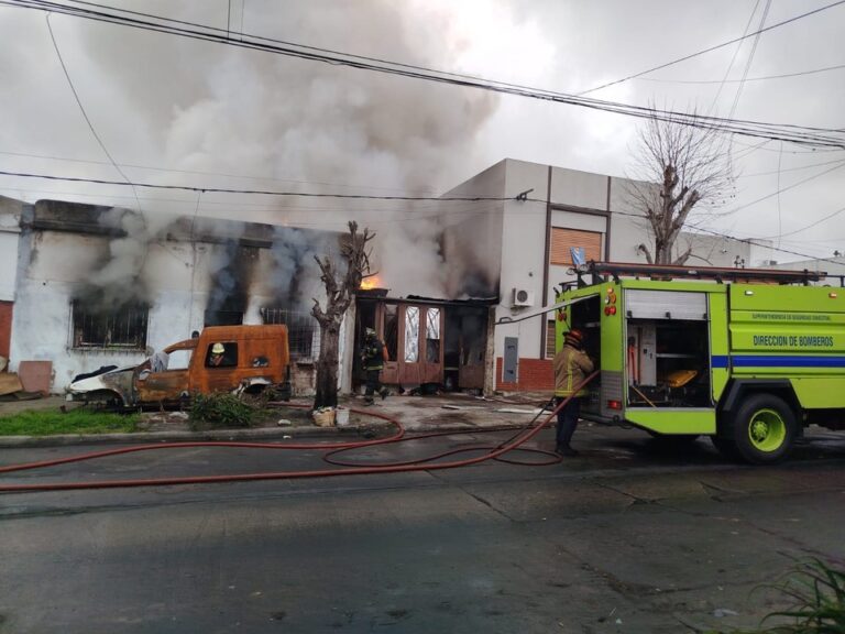 Incendio en vivienda de La Plata