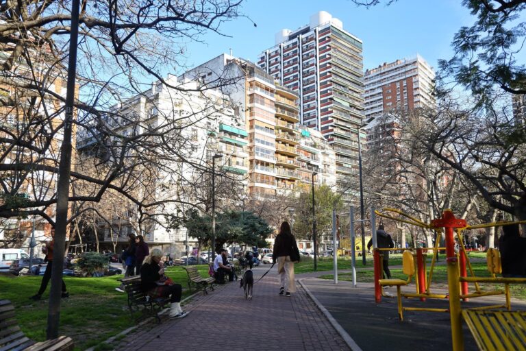 Edificios en construcción en Barrio Norte de Recoleta, Buenos Aires