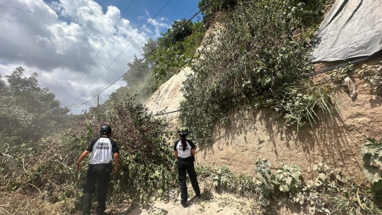 Deslizamiento de tierra en Valle Azul