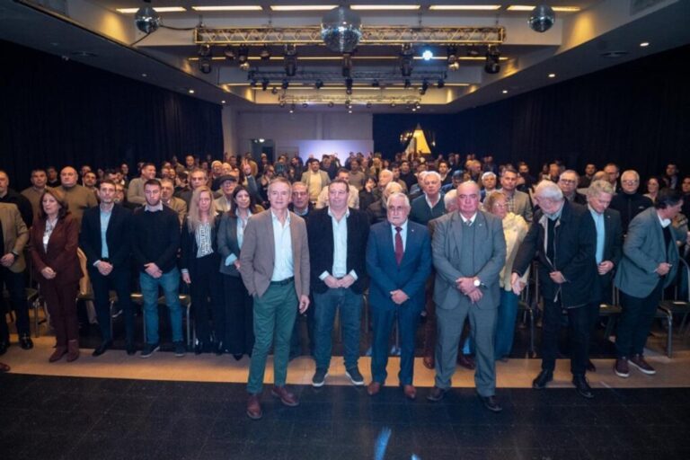 Reunión de Argentina Produce en Rosario con empresarios y sindicalistas