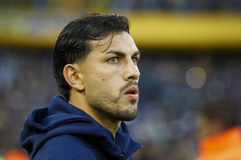 Leandro Paredes durante un partido de Boca Juniors