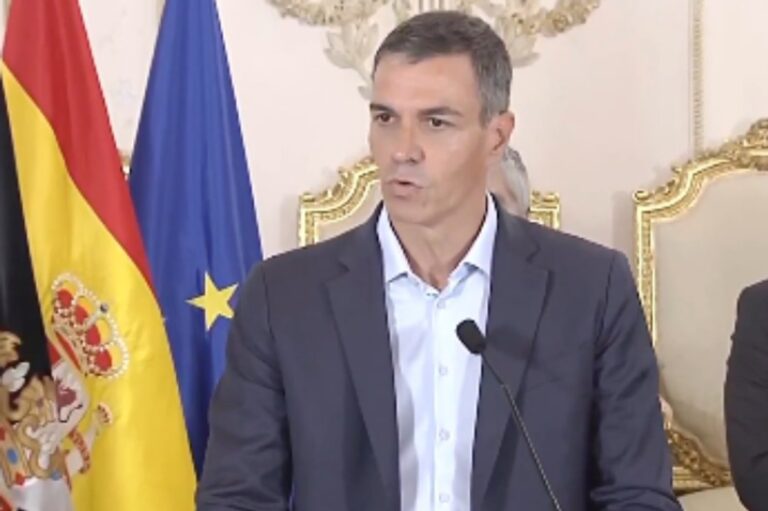 Pedro Sánchez en conferencia de prensa