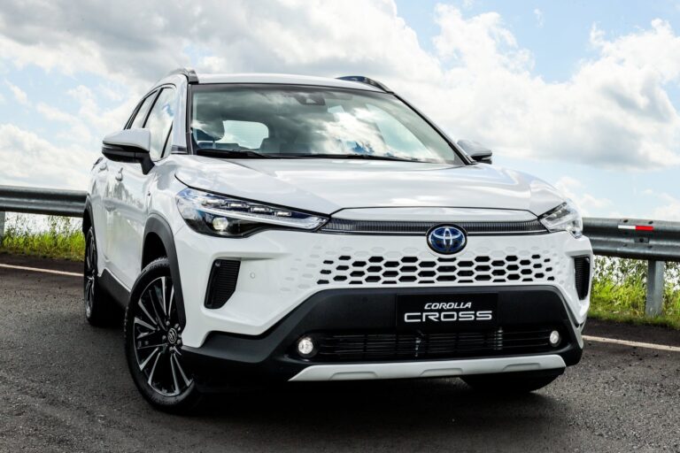 Toyota Corolla Cross modelo 2026