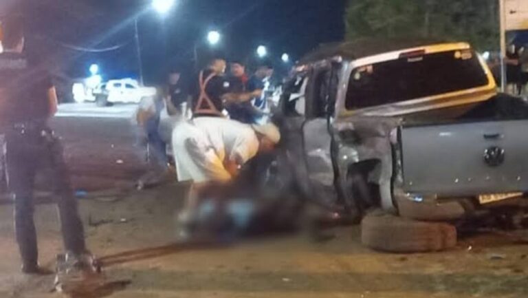 Camioneta siniestrada en la Ruta Nacional 14, San Vicente, Misiones
