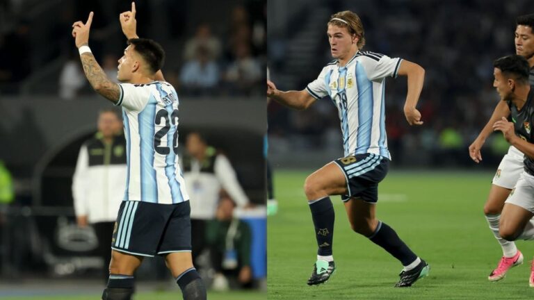 Jugadores de la Selección argentina celebrando un gol ante Bolivia en Córdoba