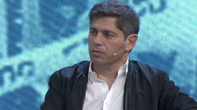 Axel Kicillof durante una entrevista