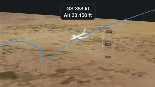 Avión de Flydubai en el aeropuerto de Tabuk, Arabia Saudita, tras el aterrizaje de emergencia
