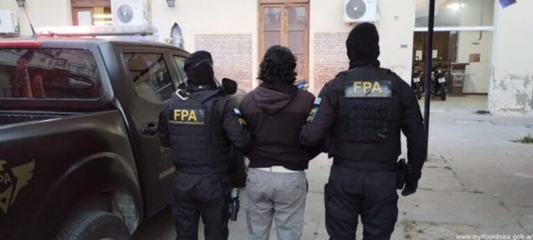 Operativo de la Fuerza Policial Antinarcotráfico en Córdoba