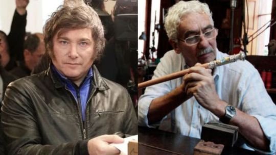 Juan Carlos Pallarols junto a un bastón de mando presidencial