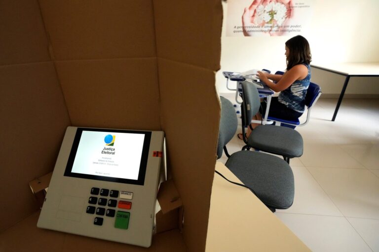 Urna electrónica brasileña utilizada en las elecciones