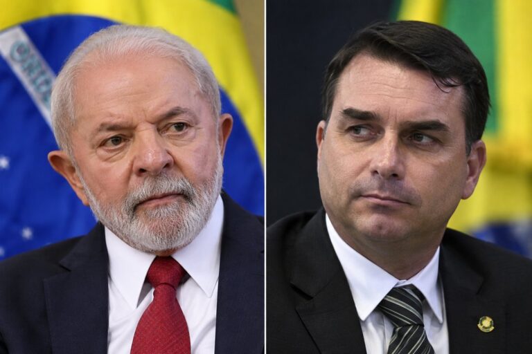 Urna electrónica en Brasil durante elecciones
