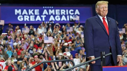 Donald Trump durante una entrevista con la revista Time